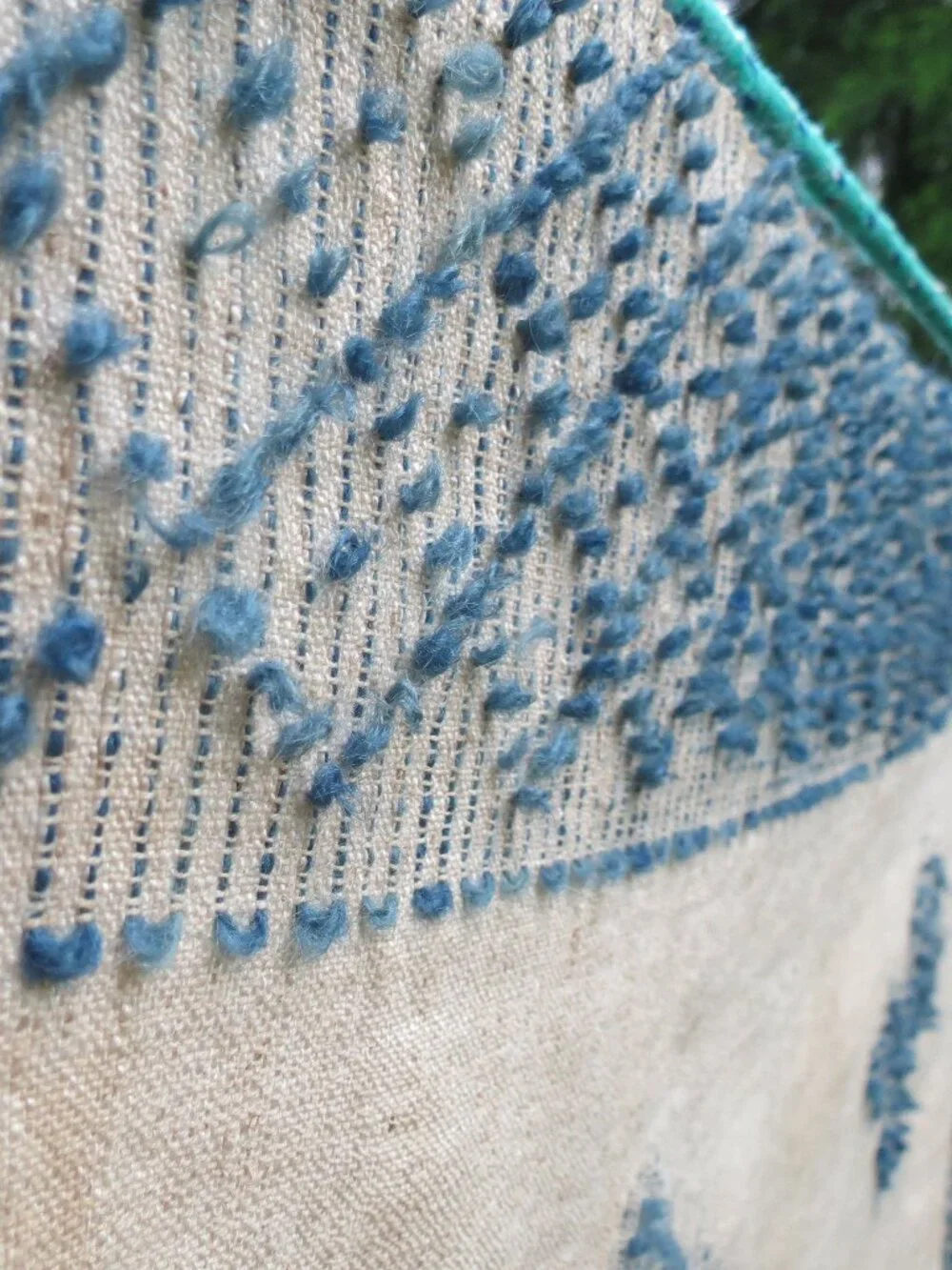 Vintage Textured Linen Cloth Ecru & Blue 38” X 36” unique front & back design